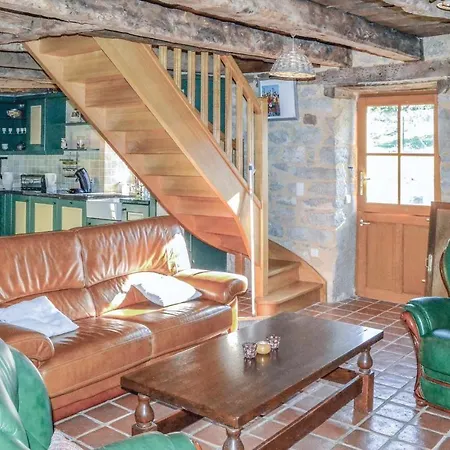 Cozy In Padirac-bascoul With Wifi Vakantiehuis *
