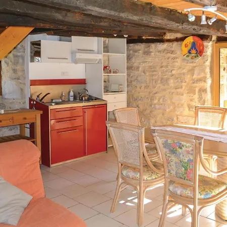 Сasa de vacaciones Cozy In Padirac-bascoul With Wifi Padirac