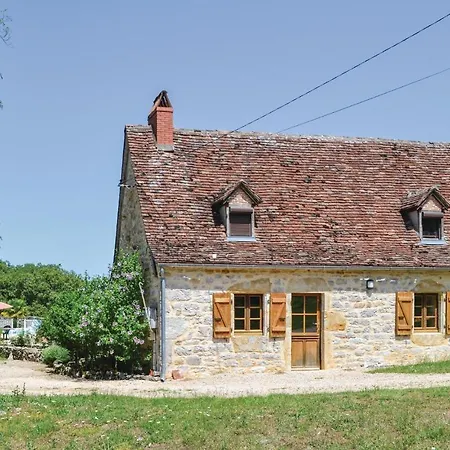 Dom wakacyjny Cozy In Padiracbascoul With Wifi Padirac